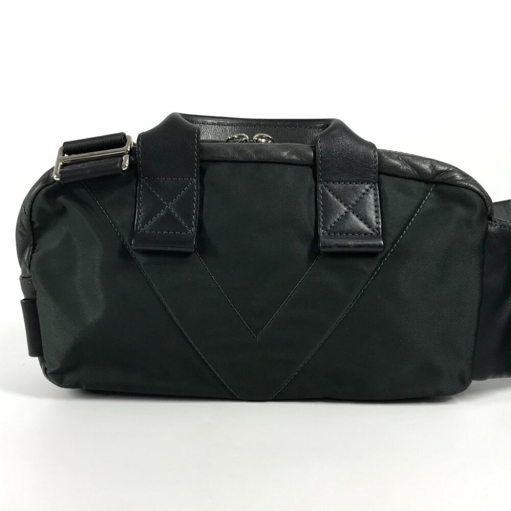 LOUIS VUITTON M50445 V line Fast Belt Bag Crossbody Bags body bag Leather gray - Picture 3 of 16